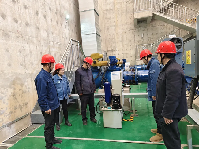 乐鱼leyu（中国）新春慰问送关怀，节前安全督导保平安